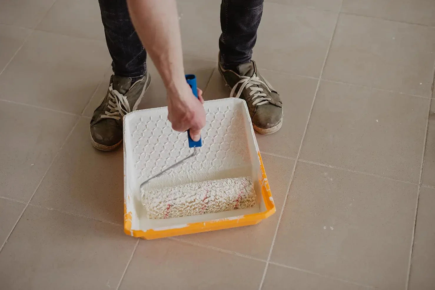 Beton streichen: So wird aus Grau ein Hingucker